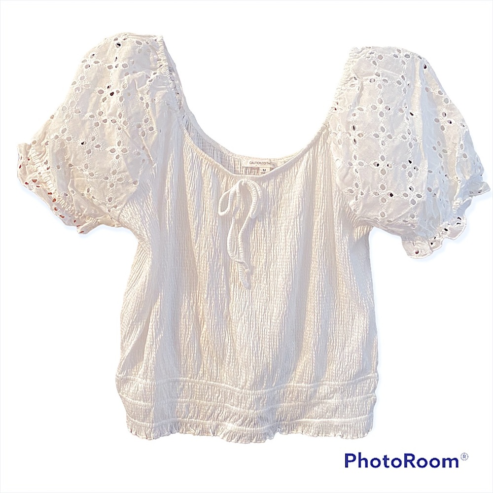 Eyelet Top White Medium Lightweight Summery Fabric NWT — **Buy 1 Get 1 FREE**